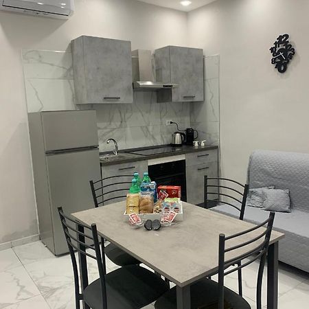 Апартаменты Angela House Неаполь Экстерьер фото